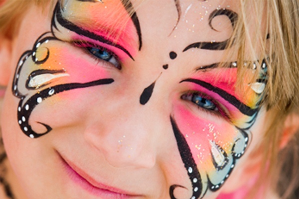 butterfly-face-painter